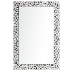 Nástenné zrkadlo s moderným rámom