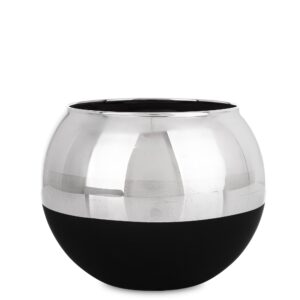 Metalická váza s čiernym dnom