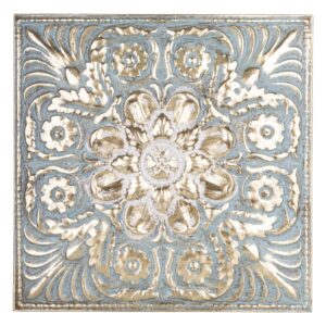 Nástenná dekorácia s ornamentom